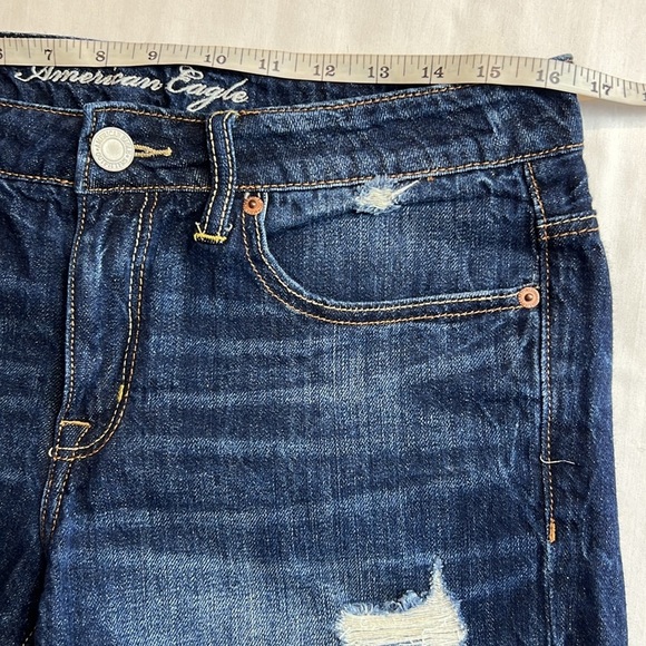 American Eagle women cuffed distressed, denim Jean shorts size 6 - Picture 5 of 7